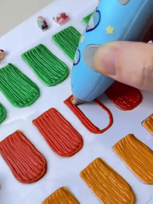 从玩具到黑科技：3D打印笔竟能修汽车？解锁你不知道的20种玩法‌